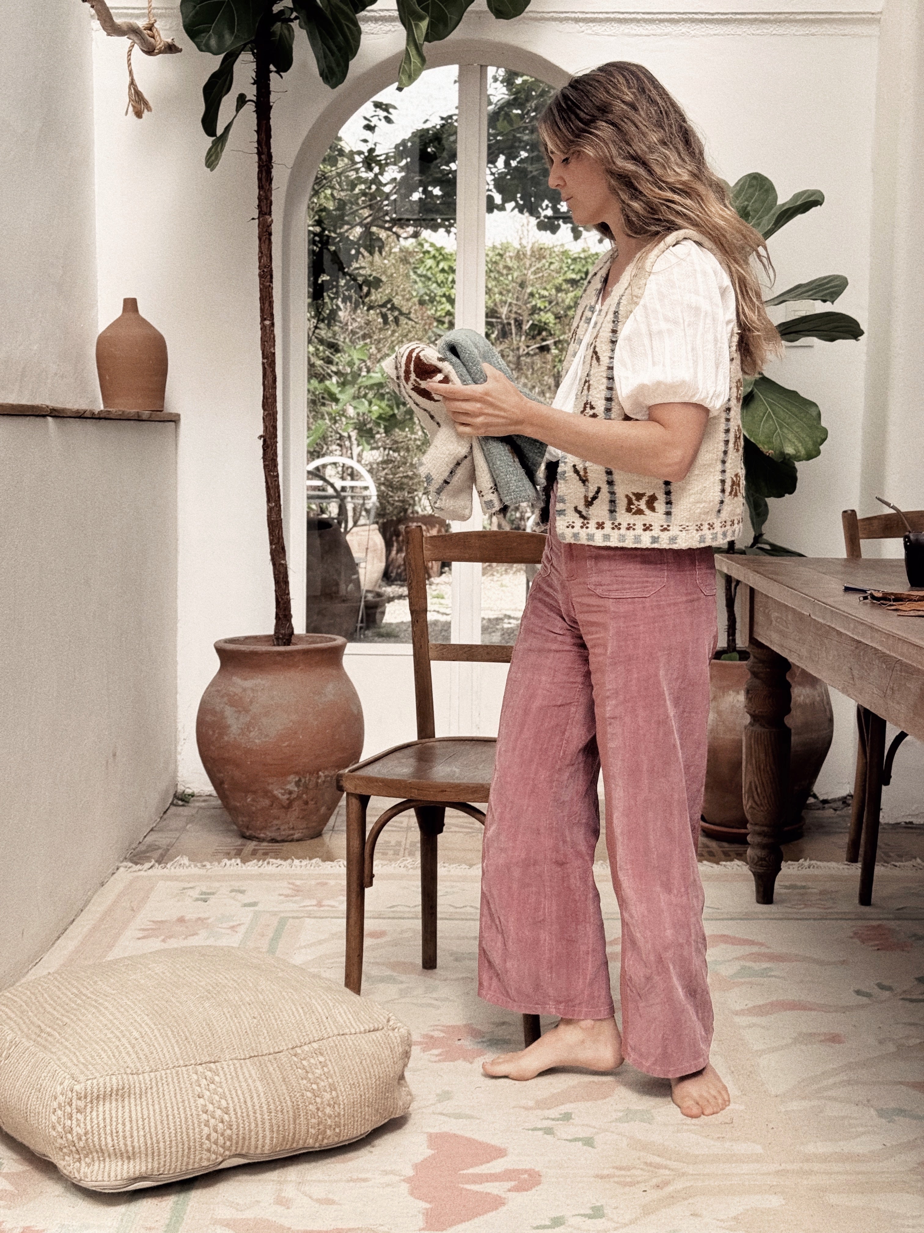 Bloom folk vest