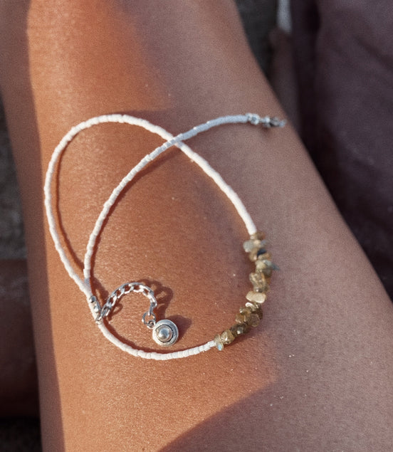 Coral necklace (old green)