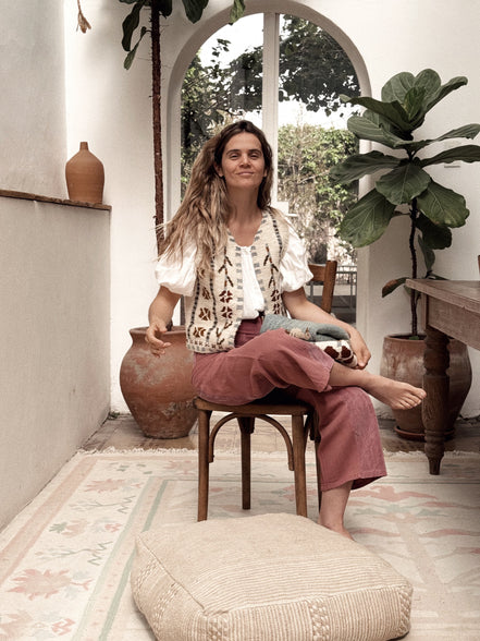 Bloom folk vest