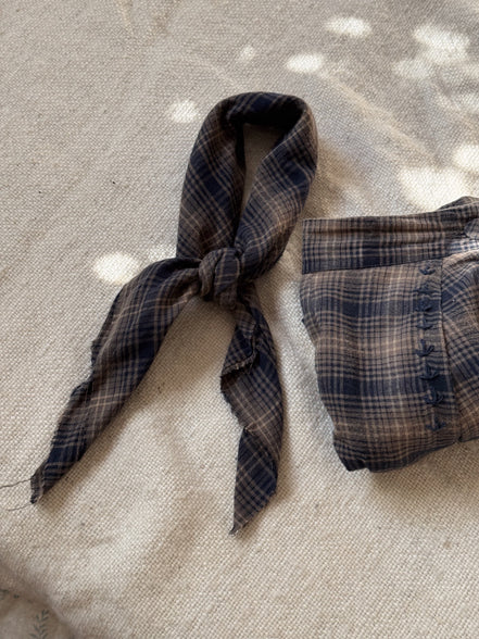 Charlotte handkerchief
