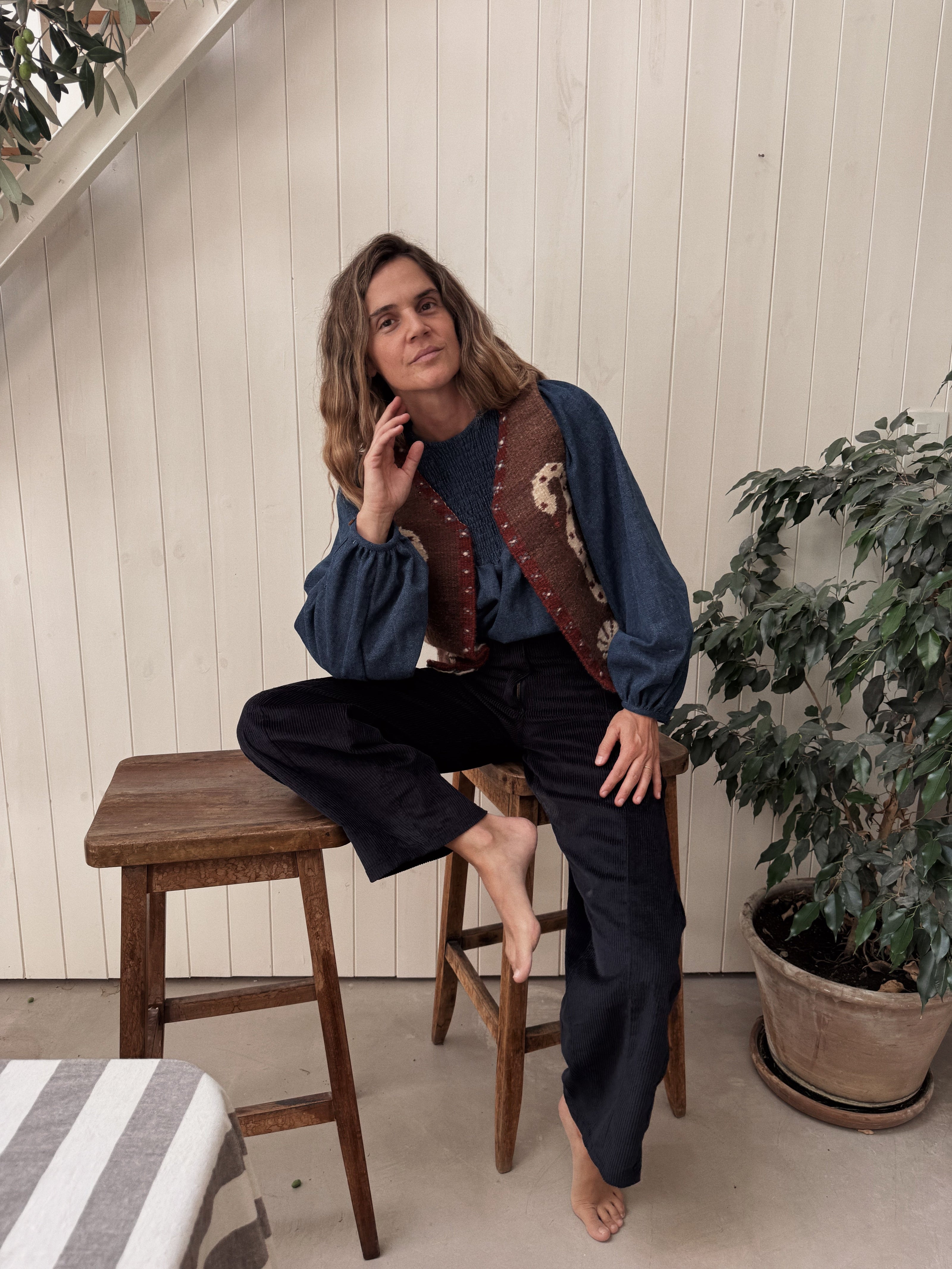 Navy blue cotele pants
