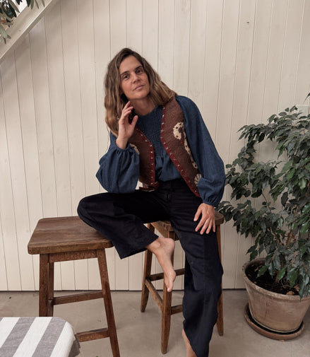 Navy blue cotele pants